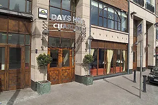 阿斯别克特西园酒店 酒店