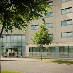 Aspect Park West 4*