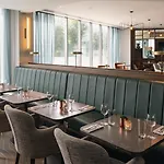 Aspect Park West Hotel 4*