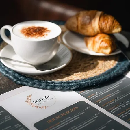 Hotel Aspect Park West