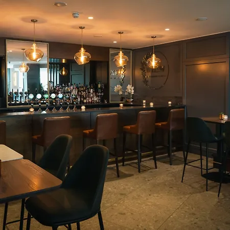 Hotel Aspect Park West 4*