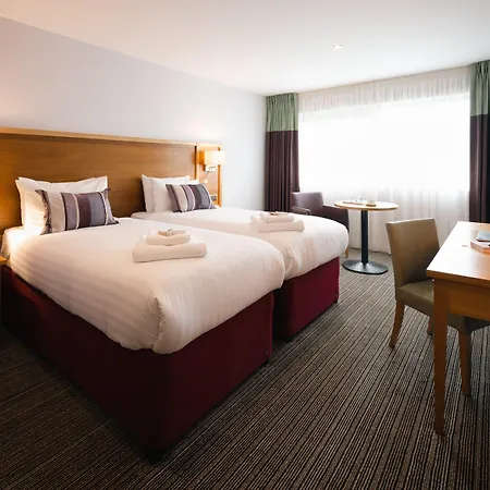 Aspect Park West Hotel