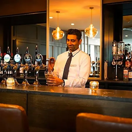 Aspect Park West Hotel